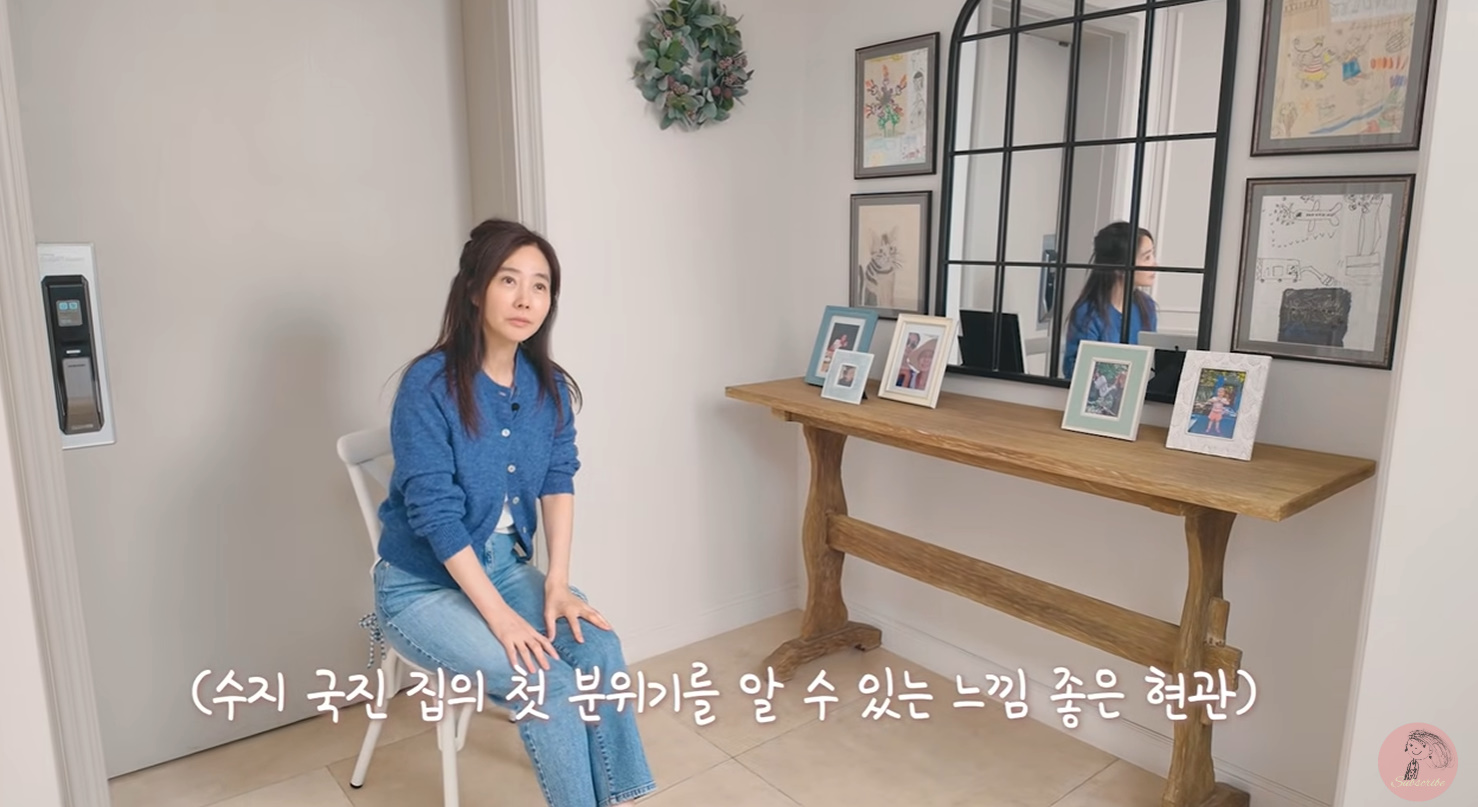 "성당 느낌" 김국진♥강수지, 50대 부부 집 맞아?…현관부터 감성 폭발 (강수지tv)
