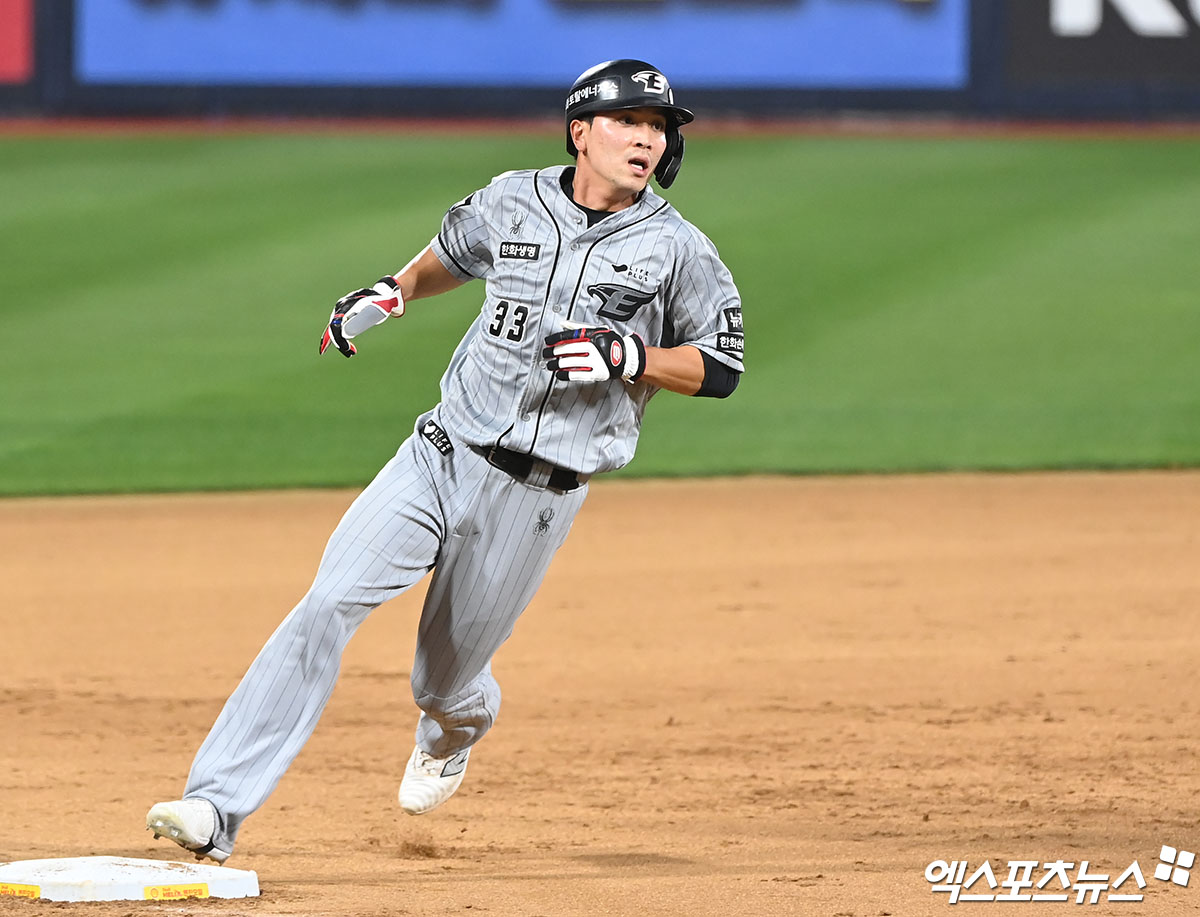 한화 이글스 유로결이 지난해 정규시즌 경기에 출전해 주루하고 있다. 엑스포츠뉴스 DB
