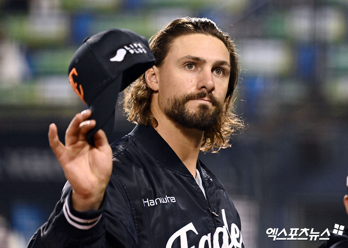 한화 투수 와이스는 29일 대전한화생명볼파크에서 열린 '2025 신한 SOL Bank KBO 리그' LG와 주중 3연전 첫 번째 맞대결에서 선발 등판했다. 제구 난조 속에서도 퀄리티스타트를 기록하며 LG 타선을 봉쇄했다. 엑스포츠뉴스 DB