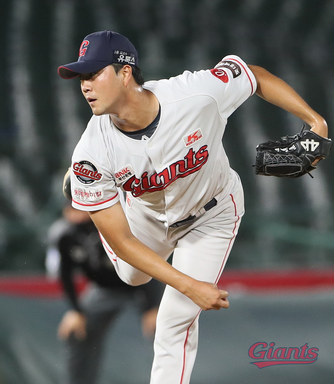 롯데 자이언츠 우완 파이어볼러 유망주 윤성빈이 허리 통증으로 2025 시즌 어린이날 시리즈 기간 1군 콜업이 불발됐다. 사진 롯데 자이언츠