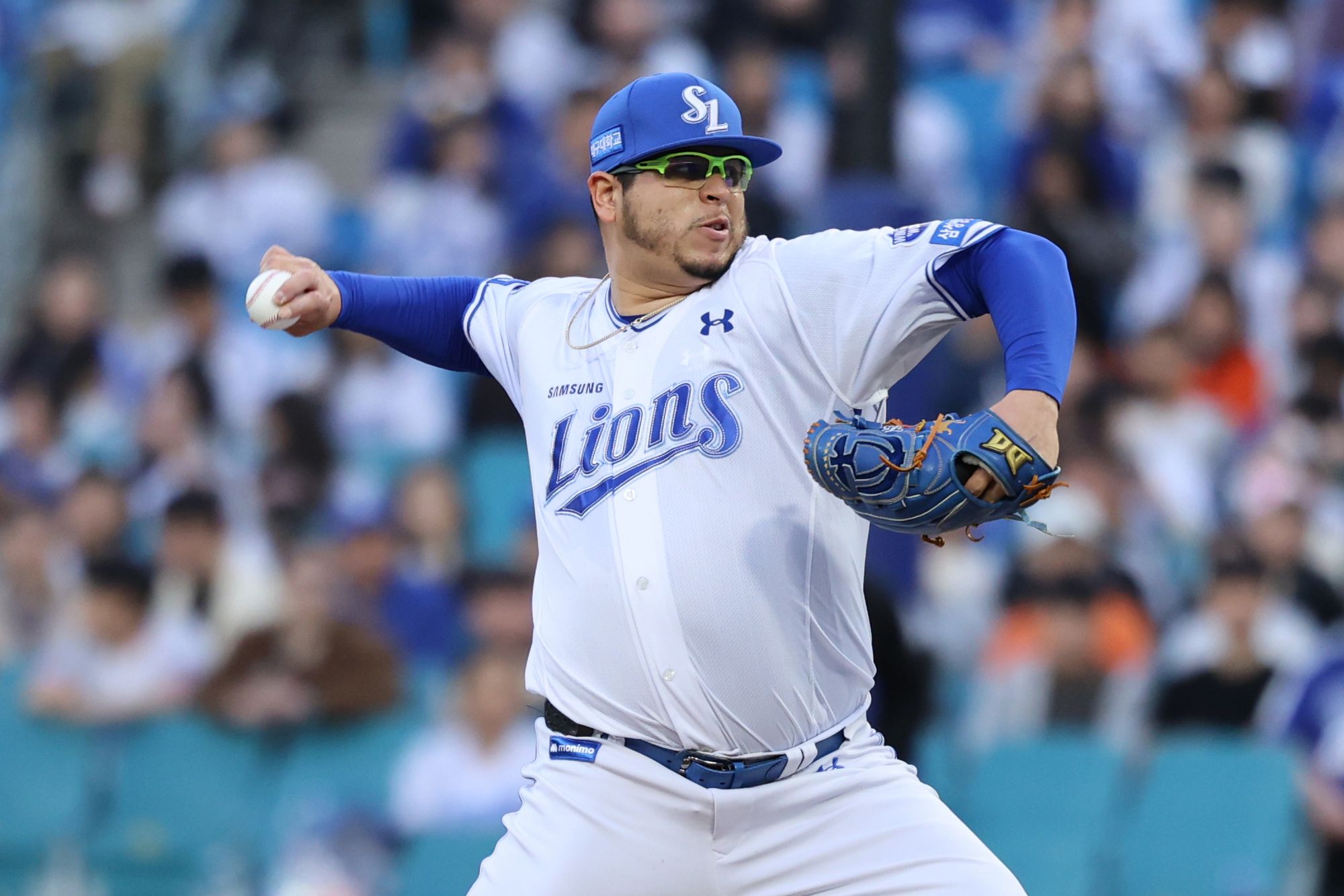 삼성 라이온즈 아리엘 후라도가 2일 대구 두산 베어스전에 선발 등판해 역투하고 있다. 삼성 라이온즈