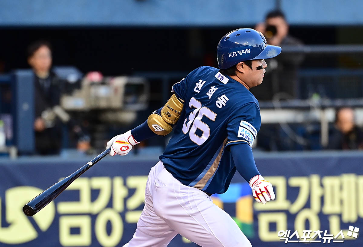 NC 외야수 권희동은 3일 사직구장에서 열린 '2025 신한 SOL Bank KBO 리그' 롯데와 주말 3연전 두 번째 경기에서 1번타자 좌익수로 선발 출전했다. 6회초 2타점 2루타로 공격에 활력을 불어넣었다. 엑스포츠뉴스 DB