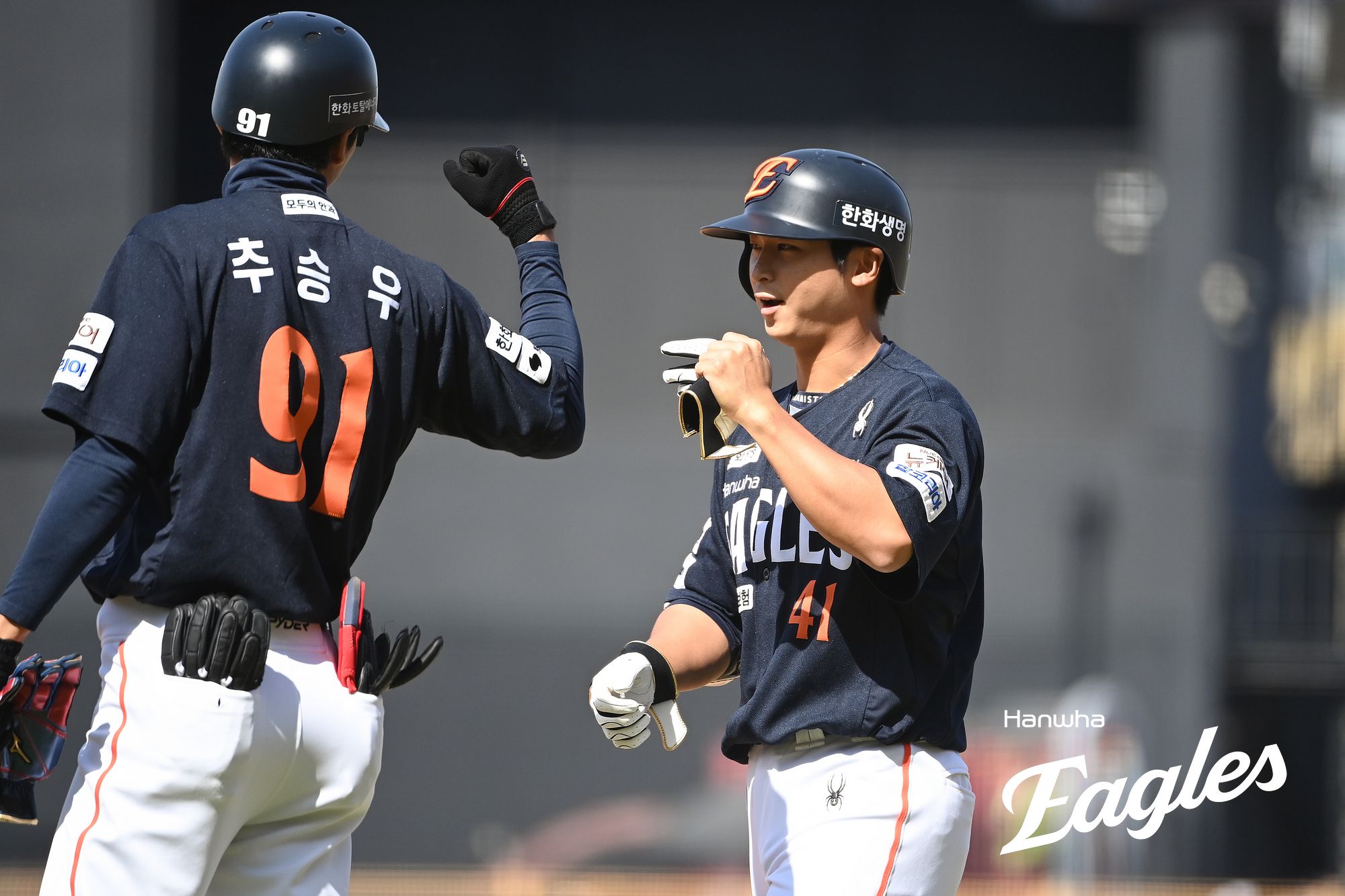 4일 광주-KIA챔피언스필드에서 열린 한화 이글스와 KIA 타이거즈의 경기, 한화는 선발 코디 폰세와 필승조 한승혁, 김서현의 호투를 앞세워 3-1 승리를 거두고 6연승을 달성했다. 한화 이글스