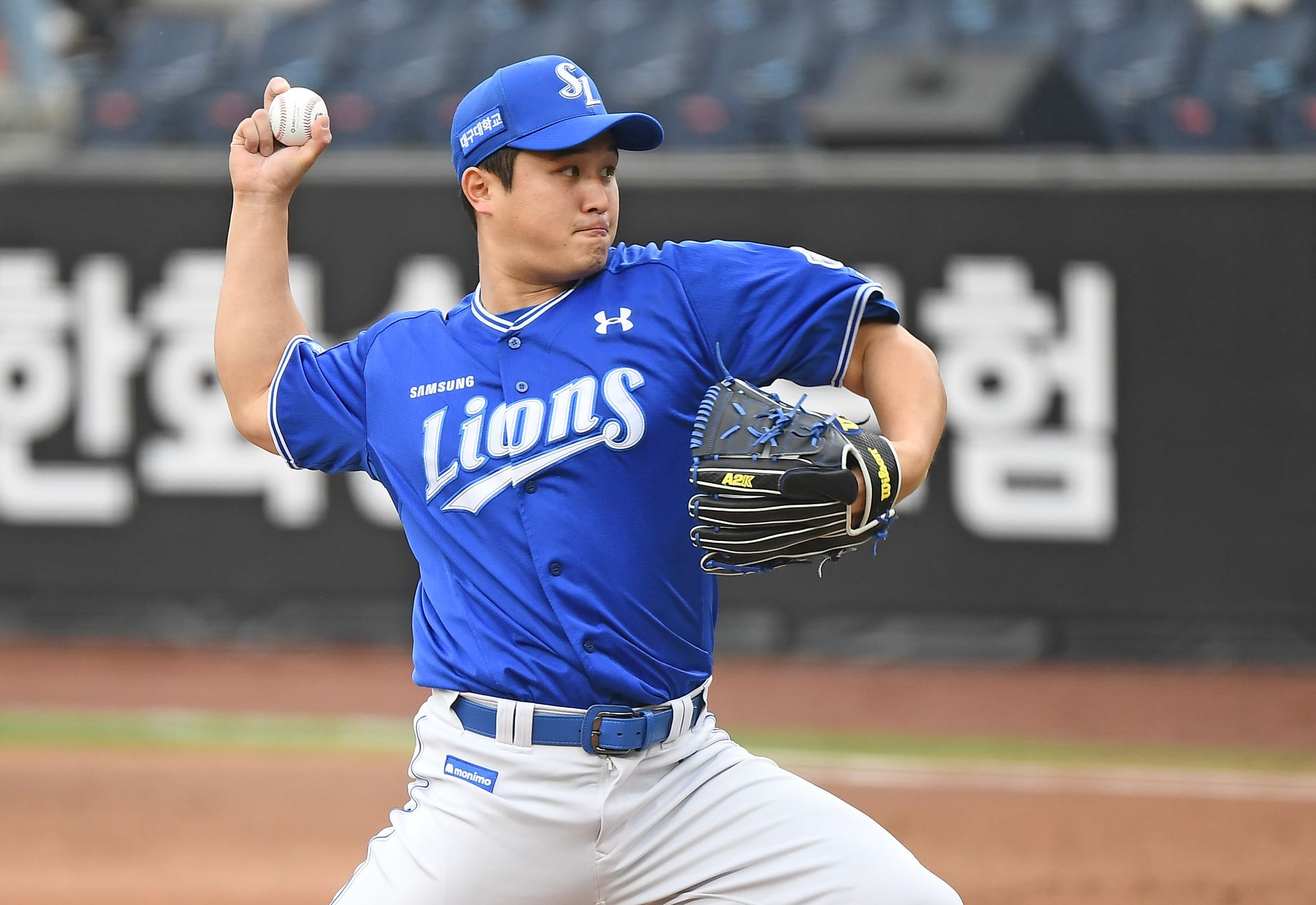 5일 대전 한화생명 볼파크에서 열린 2025 신한 SOL Bank KBO리그 삼성 라이온즈와 한화 이글스의 경기, 삼성 선발투수 최원태는 6⅓이닝 6피안타(1피홈런) 1볼넷 8탈삼진 2실점을 기록했다. 삼성 라이온즈