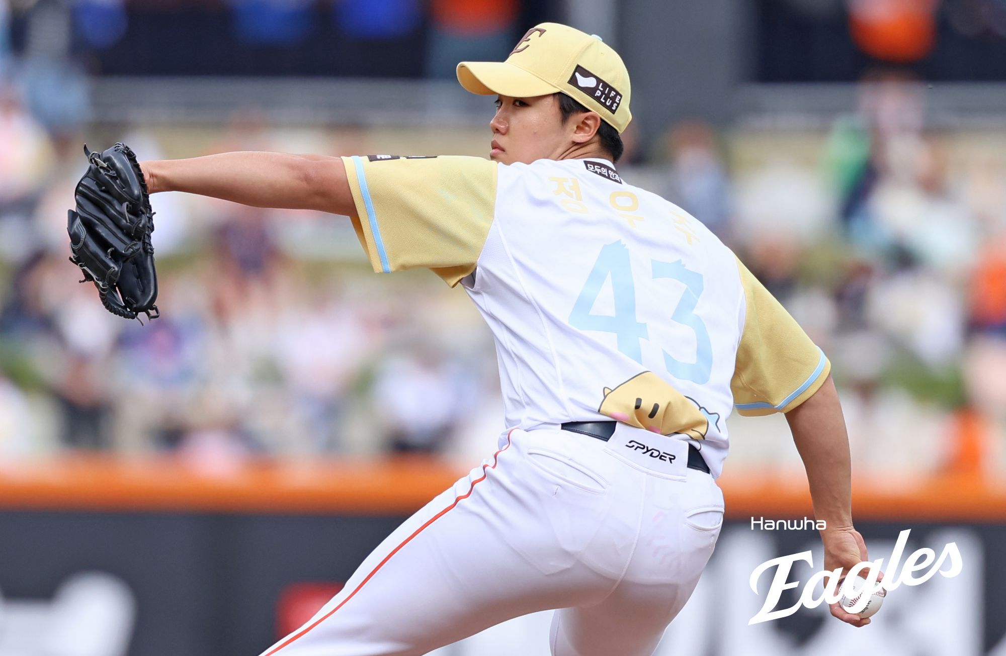 6일 대전 한화생명 볼파크에서 열린 2025 신한 SOL Bank KBO리그 삼성 라이온즈와 한화 이글스의 경기, 한화가 삼성을 3-1로 꺾고 시즌 두 번째 8연승을 달성했다. 한화 이글스