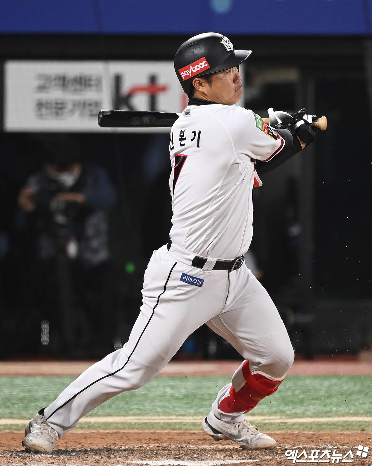 KT 위즈가 오는 11일 수원 롯데 자이언츠전에서 신본기의 은퇴식을 진행한다. 엑스포츠뉴스 DB