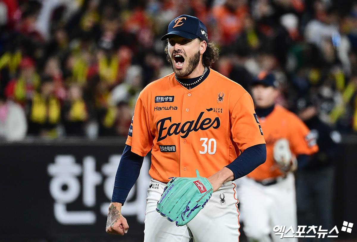 한화 이글스 외국인 투수 코디 폰세가 KBO가 8일 발표한 2025 시즌 3~4월 월간 MVP를 수상했다. 사진 엑스포츠뉴스 DB