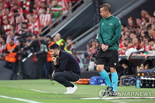 아모림 감독이 8일(한국시간) 영국 맨체스터에 있는 올드 트래포드에서 진행된 빌바오와의 2024-2025시즌 유럽축구연맹(UEFA) 유로파리그 4강 2차전을 앞둔 기자회견에서 대회 우승을 할 수 있다고 말했다. 연합뉴스