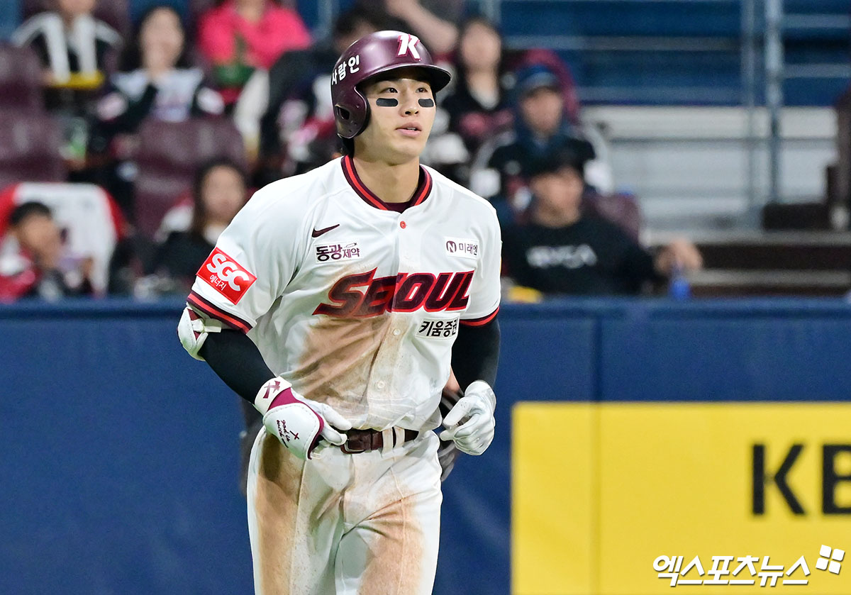 키움 외야수 이주형은 9일 고척스카이돔에서 열릴 '2025 신한 SOL Bank KBO 리그' 한화와 주말 3연전 첫 번째 경기를 앞두고 1군에 합류했다. 퓨처스리그에서 담금질을 끝낸 그는 곧바로 3번타자 중견수로 나선다. 엑스포츠뉴스 DB