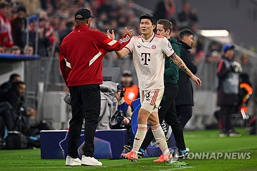 스카이스포츠 독일이 10일(한국시간) 독점 보도를 통해 바이에른 뮌헨이 요나단 타와 구체적인 협상을 진행하고 있다고 전했다. 연합뉴스