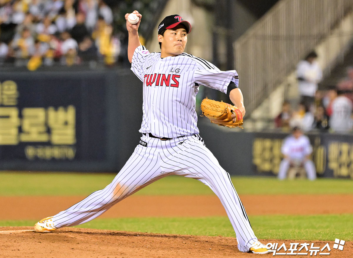 LG 트윈스 임찬규가 경기에 선발 등판해 투구하고 있다. 엑스포츠뉴스 DB