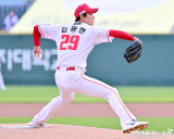 '우승팀 맞아?' 충격 연속 밀어내기 KIA 2연패…'김광현 QS+2승' SSG 더블헤더 싹쓸이 승리 [문학:스코어]