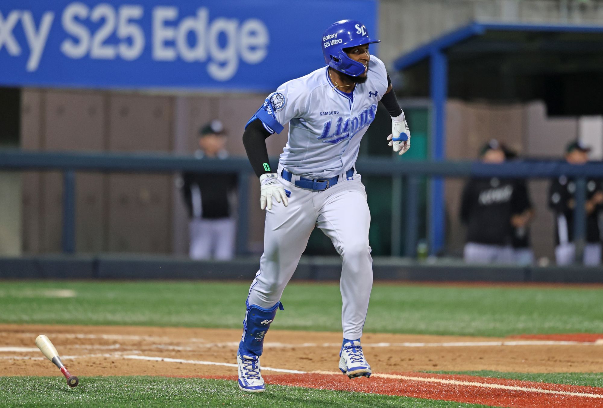 삼성 라이온즈 르윈 디아즈가 14일 포항 KT 위즈전에서 홈런을 친 뒤 달려나가고 있다. 삼성 라이온즈