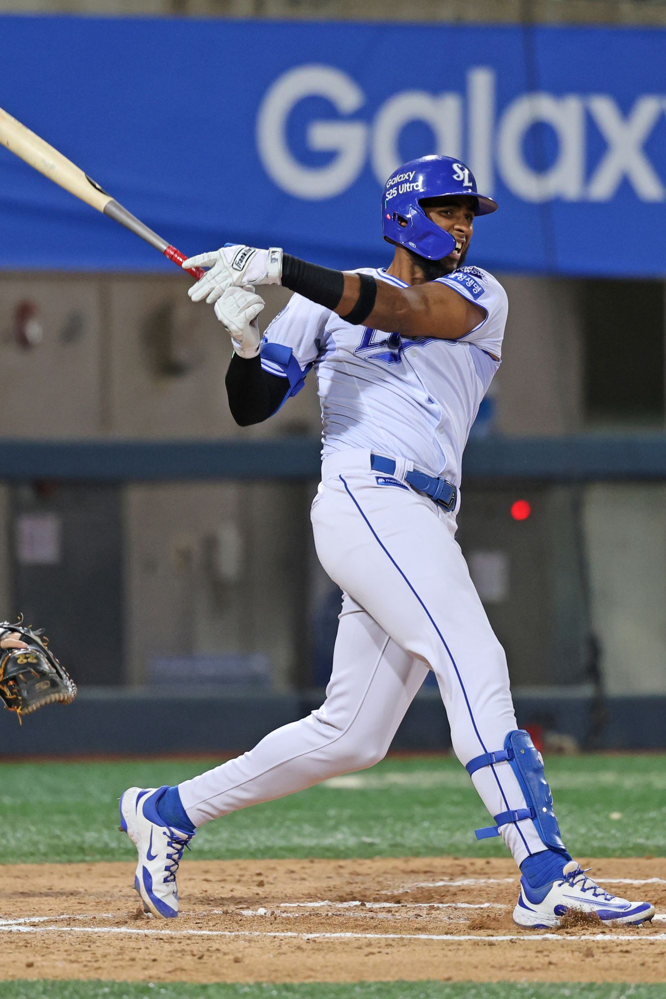 삼성 라이온즈 르윈 디아즈가 14일 포항 KT 위즈전에서 타격하고 있다. 삼성 라이온즈