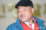 '음주운전·뺑소니·무면허 논란' 김흥국, 네티즌들과 설전 "너나 사고 치지 마"[엑's 이슈]