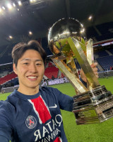 이강인, 박지성 이후 최초 대기록 썼다!…'빅리그 2연패' 한국인 2호 '대업'→PSG, 옥세르와 최종전 대승→시상식서 트로피 번쩍