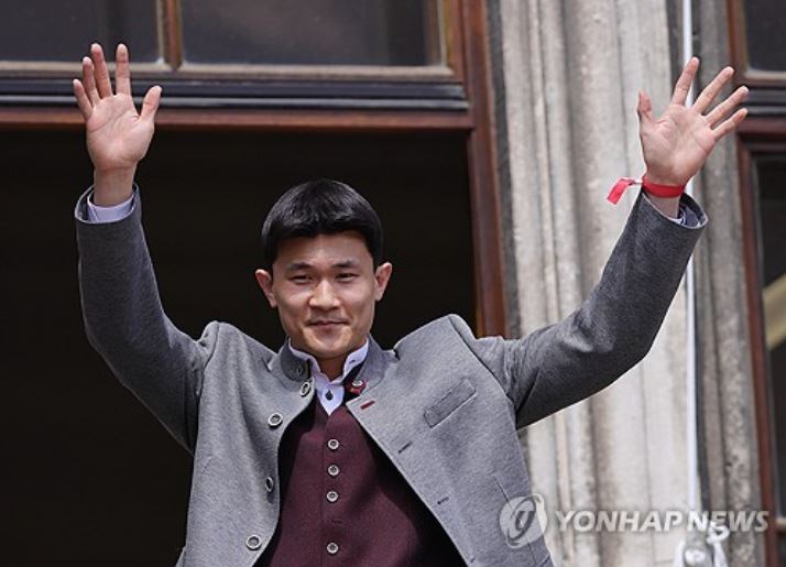 "김민재 이적료 이거밖에 안 돼? 충격적"→英 매체 "깜짝 놀라"…매각 예정 금액에 '급락'