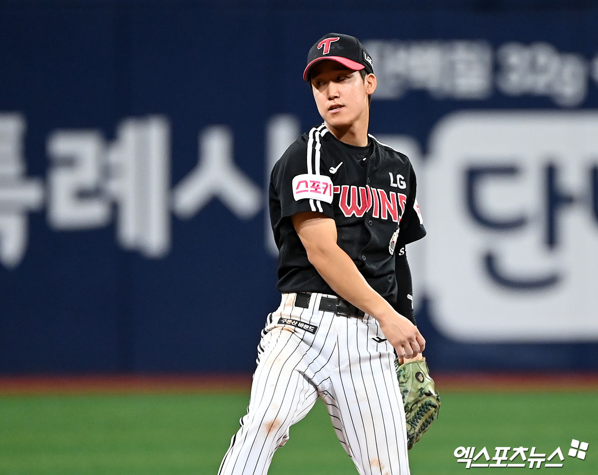 LG 내야수 구본혁은 20일 사직구장에서 열린 '2025 신한 SOL Bank KBO 리그' 롯데와 주중 3연전 첫 번째 경기에서 7번타자 2루수로 선발 출전했다. 멀티히트와 3타점을 기록해 팀 승리에 힘을 보탰다. 엑스포츠뉴스 DB