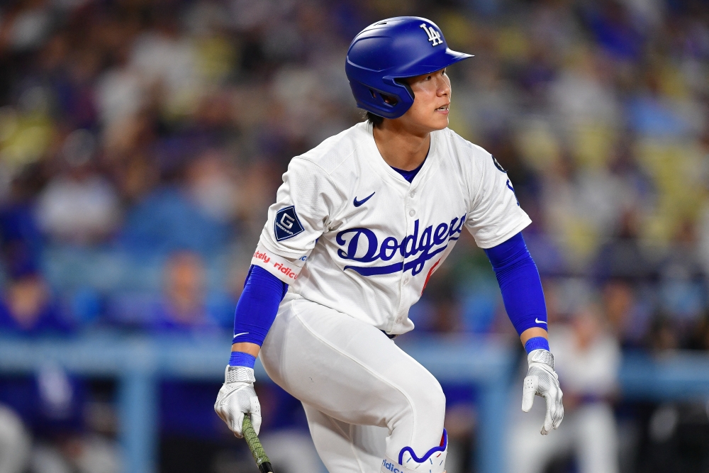 LA 다저스 김혜성이 21일 미국 캘리포니아주 로스앤젤레스의 다저스타디움에서 열린 2025 미국프로야구 메이저리그(MLB) 애리조나 다이아몬드백스와의 홈경기에 9번타자 겸 2루수로 선발 출전해 2타수 무안타를 기록했다. REUTERS 연합뉴스
