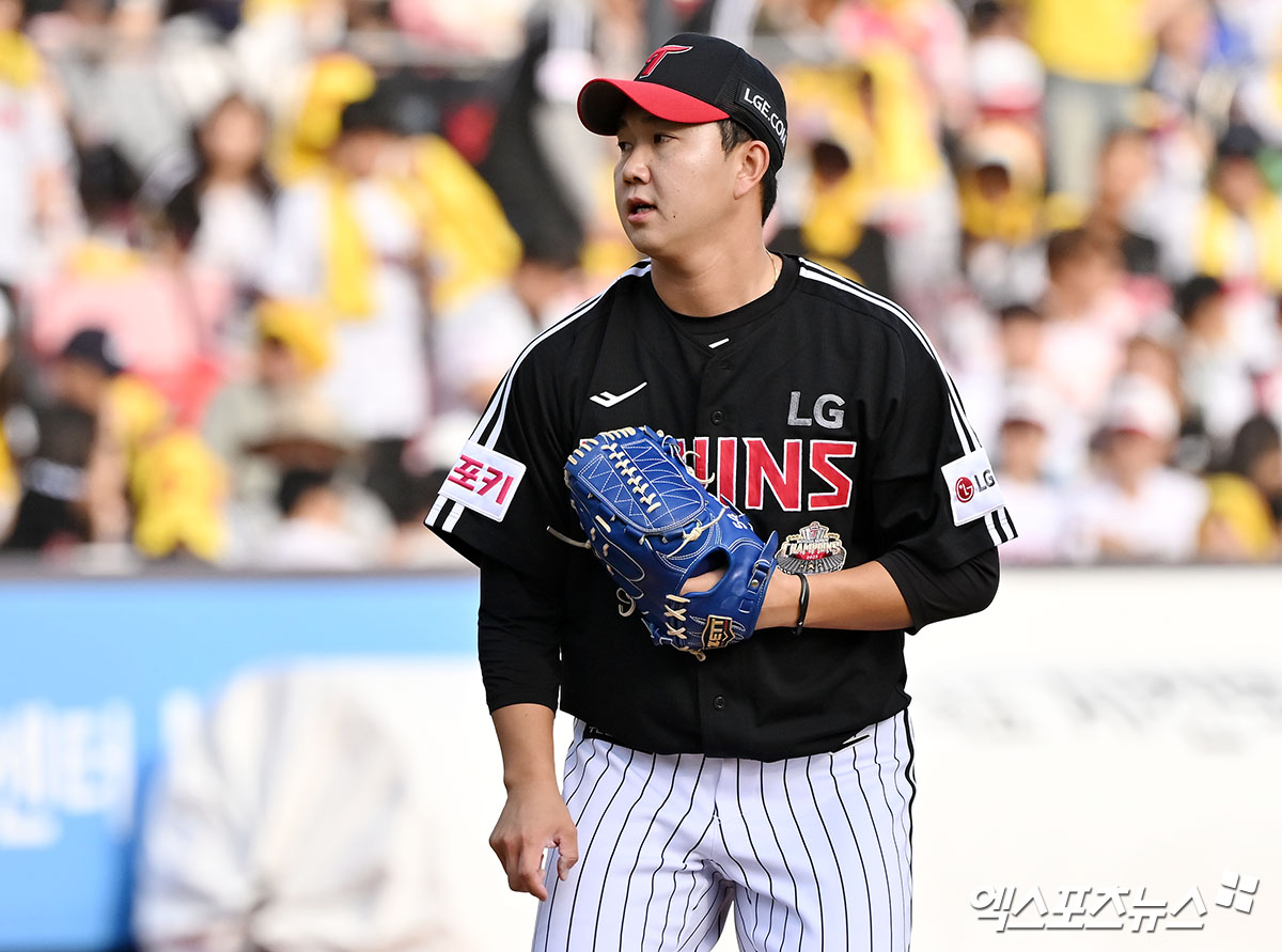 LG 투수 유영찬은 22일 이천챔피언스파크에서 열린 '2025 메디힐 KBO 퓨처스리그' NC전에서 구원 등판했다. 1이닝 무실점, 최고 구속 시속 148km까지 던지며 눈길을 끌었다. 엑스포츠뉴스 DB