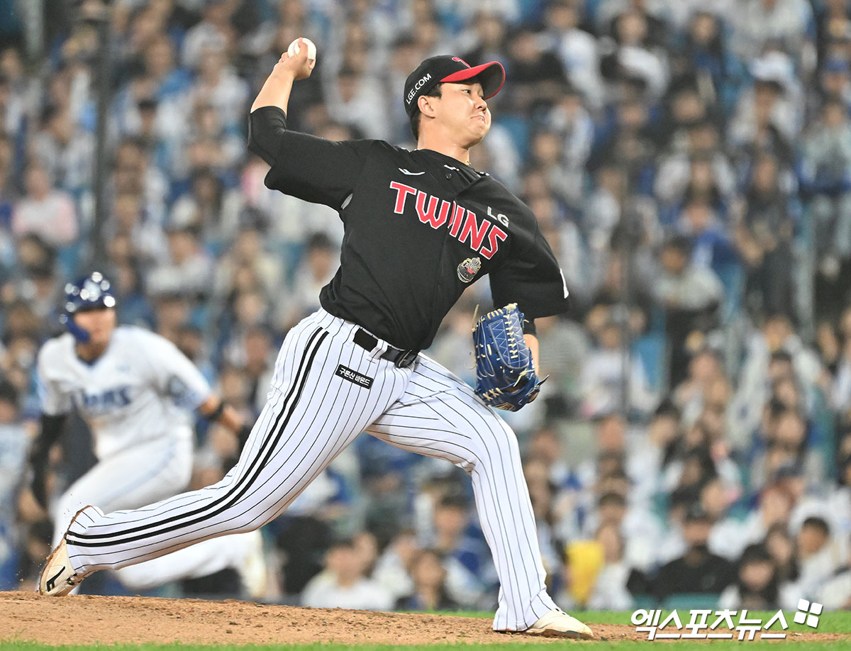LG 투수 유영찬은 22일 이천챔피언스파크에서 열린 '2025 메디힐 KBO 퓨처스리그' NC전에서 구원 등판했다. 1이닝 무실점, 최고 구속 시속 148km까지 던지며 눈길을 끌었다. 엑스포츠뉴스 DB