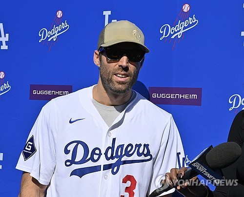 미국 메이저리그 LA 다저스에서 방출된 베테랑 타자 크리스 테일러가 LA 에인절스와 1년 계약을 체결했다. 사진 연합뉴스