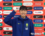 'A매치 데뷔' 04년생 박수정 너무 행복했다…지소연∙라민 야말이 롤모델 [현장인터뷰]