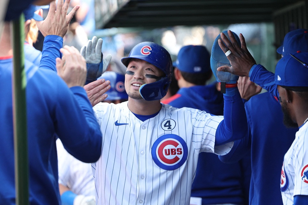 미국 메이저리그 시카고 컵스에서 뛰고 있는 일본인 타자 스즈키 세이야가 4일(한국시간) 미국 워싱턴 D.C의 내셔널스 파크에서 열린 2025 메이저리그 워싱턴 내셔널스와의 원정 경기에서 시즌 53번째 타점을 기록, 메이저리그 전체 타점 공동 선두로 올라섰다. 사진 연합뉴스