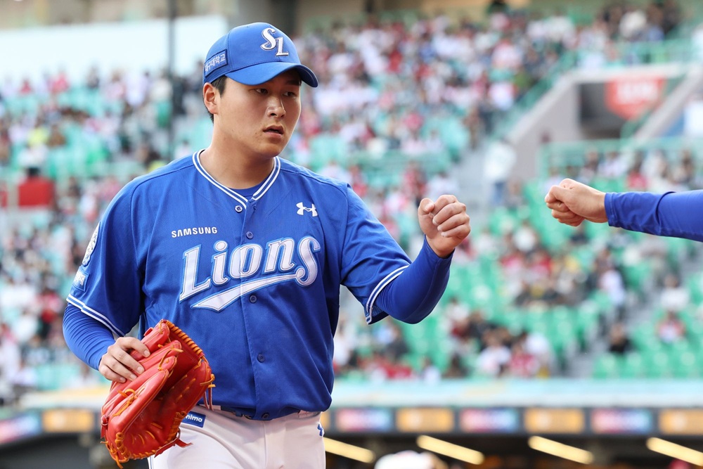 삼성 라이온즈 좌완 이승현이 5일 인천 SSG랜더스필드에서 열린 2025 신한 SOL Bank KBO리그 SSG 랜더스와의 팀 간 9차전에 선발등판, 5이닝 무실점 호투로 승리투수가 됐다. 사진 삼성 라이온즈