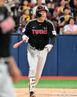 김현수 ‘홈런 느낌이 왔어’[포토]