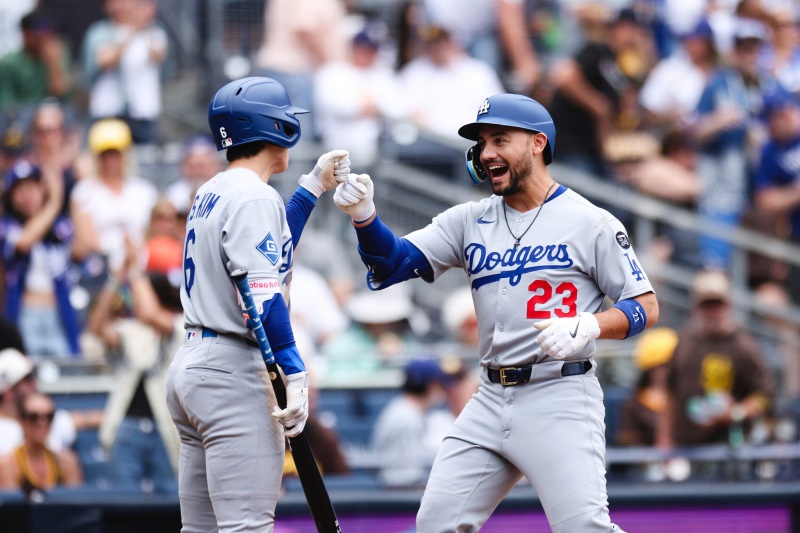 김혜성은 12일(이하 한국시간) 미국 캘리포니아주 샌디에이고 펫코 파크에서 열린 2025 메이저리그(MLB) 샌디에이고 파드리스와의 원정경기에서 9번타자 겸 2루수로 선발 출전했으나 2타수 무안타 1사구를 기록한 뒤 경기  중 교체됐다. 0.403였던 타율은 0.391이 되면서 4할대 타율이 깨졌다. AP연합뉴스