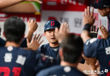 '2연승 도전' 롯데, 12일 '2루수 손호영' 선발 라인업 복귀…김진욱, 54일 만의 선발 등판 [수원 현장] 