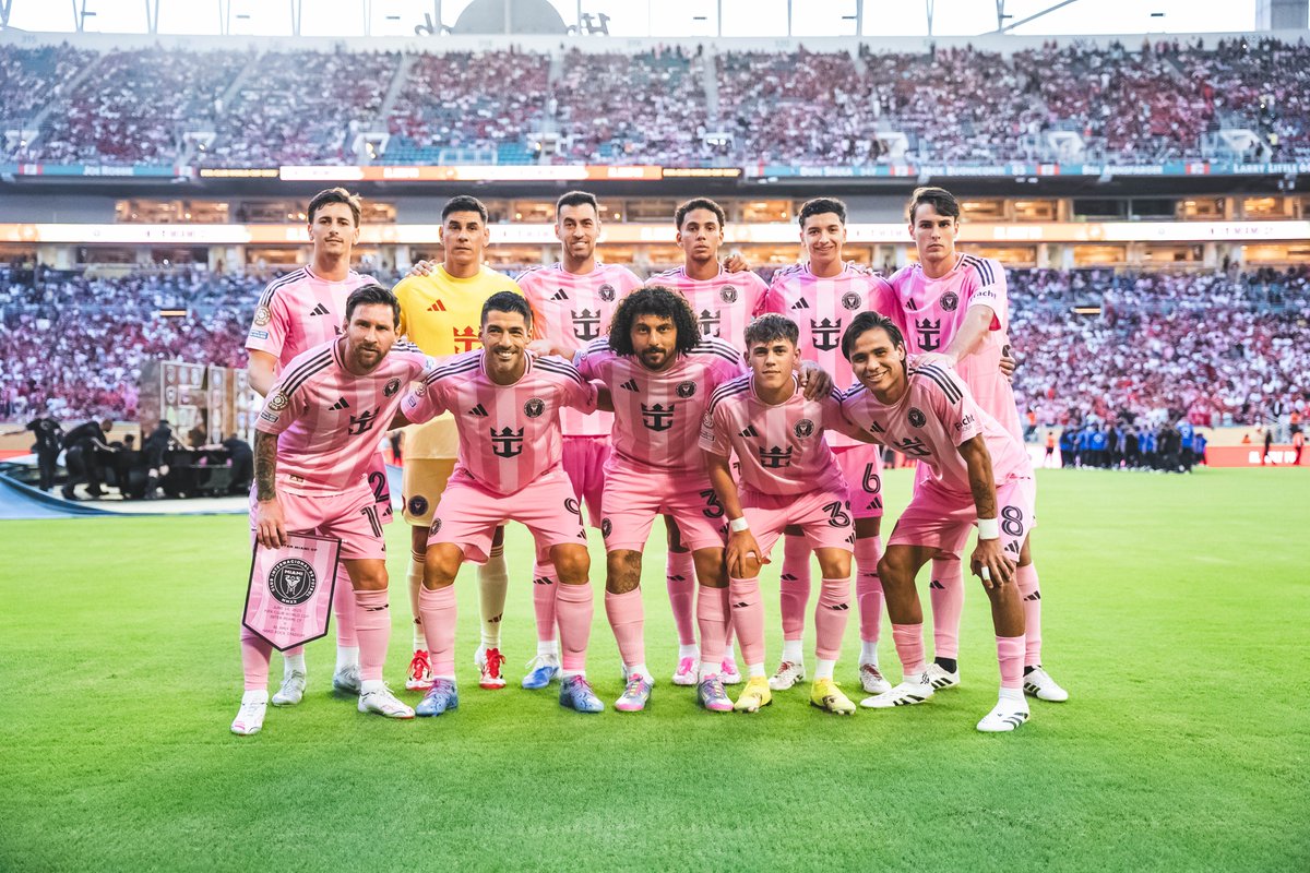 하비에르 마스체라노 감독이 이끄는 인터 마이애미가 15일(한국시간) 미국 플로리다주 마이애미에 있는 하드록 스타디움에서 열린 알아흘리(이집트)와의 2025 FIFA 클럽 월드컵 개막 전에서 득점 없이 0-0으로 비겼다. 인터 마이애미