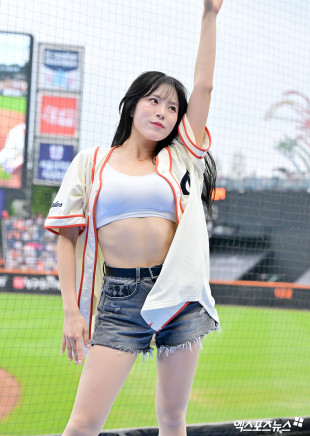 유진경 치어리더 ‘군살 제로 몸매’[엑's HD포토]