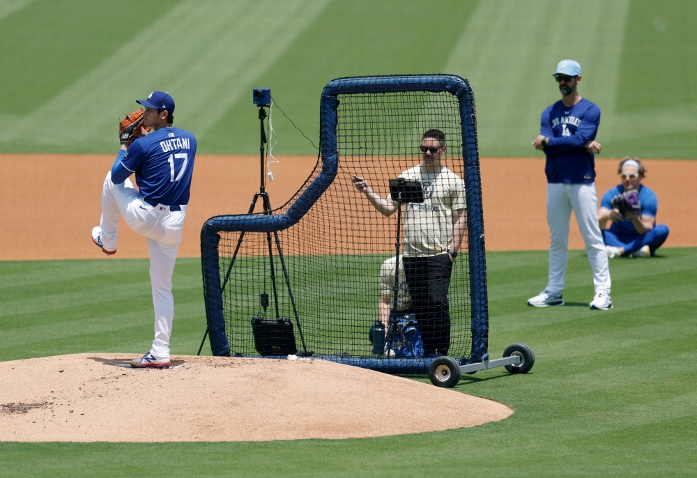 LA 다저스 오타니 쇼헤이가 17일미국 캘리포니아주 로스앤젤레스의 다저스타디움에서 열리는 2025 미국프로야구 메이저리그(MLB) 샌디에이고 파드리스와의 홈경기에 선발 등판한다. 지난 2023년 8월 이후 약 1년 10개월 만에 마운드에 오른다. AFP 연합뉴스