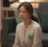 장신영에게 닥친 시련…침울한 분위기 포착 (태양을 삼킨 여자)