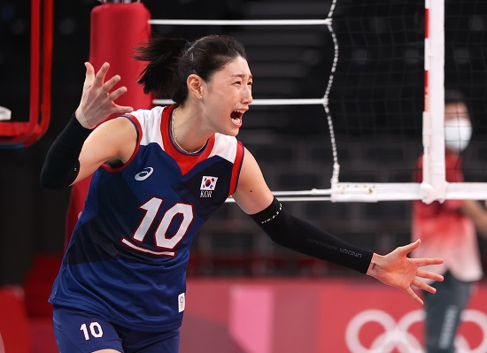 2021년 열린 도쿄 올림픽에서 한국 여자 배구의 4강 진출을 이끌었던 김연경. 사진 연합뉴스