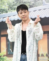 Baek Ji-young's Meaningful Smile at Eun Ji-won Sparks Curiosity About His Future Plans