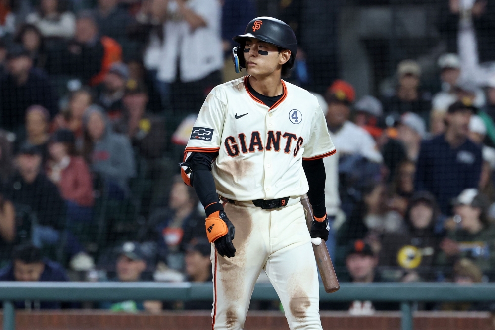 샌프란시스코 자이언츠 외야수 이정후가 1일 미국 애리조나주 피닉스의 체이스필드에서 열리는 2025 미국 메이저리그(MLB) 애리조나 다이아몬드백스와의 원정경기에 6번타자 겸 중견수로 선발 출전한다. AFP 연합뉴스