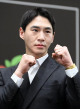 밴쯔, 12년 추억 영상 싹 밀었다…'205만명 채널 삭제' 앞두고 '한숨' 푹 [엑's 이슈]