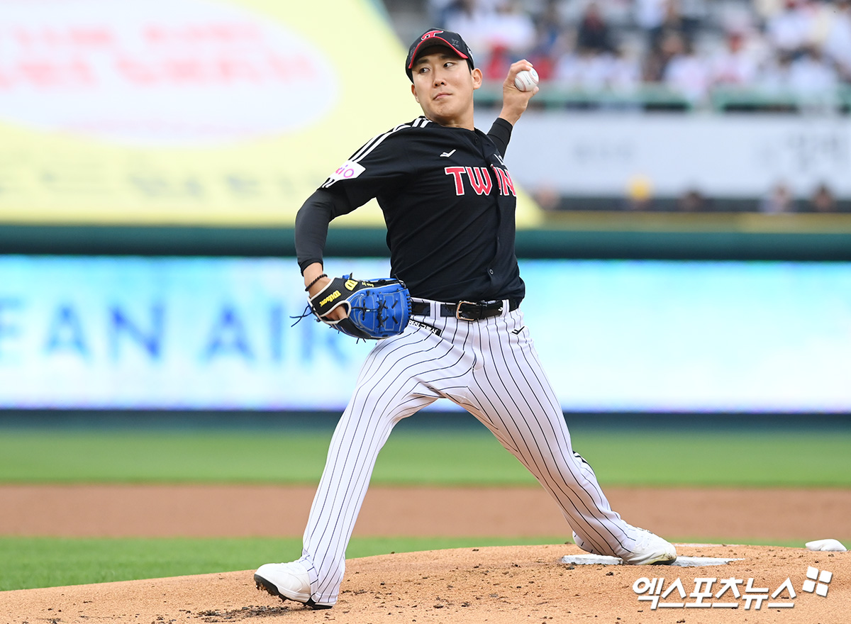 LG 트윈스 좌완 손주영이 3일 부산 사직야구장에서 열린 2025 신한 SOL Bank KBO리그 롯데 자이언츠와의 팀 간 8차전에서 6이닝 무실점으로 호투했다. 사진 엑스포츠뉴스 DB