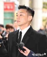 [속보] '상습 마약 혐의' 유아인, 징역 1년·집행유예 2년 최종 확정 (엑's 현장)