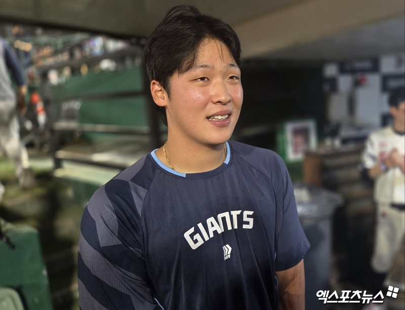 롯데 자이언츠 우완 영건 이민석이 3일 부산 사직야구장에서 열린 2025 신한 SOL Bank KBO리그 LG 트윈스와의 팀 간 8차전에 선발등판, 6.2이닝 무실점 호투로 팀의 연승과 공동 2위 도약에 힘을 보탰다. 사진 엑스포츠뉴스