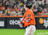 '5G 타율 0.056' 한화 노시환, 6번으로 타순 조정…심우준 유격수 선발 복귀→하주석 2루수 [고척 현장]