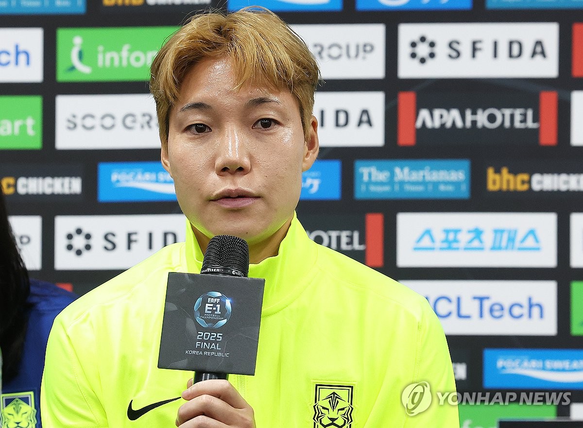 신상우호가 첫 경기부터 총력전을 벌인다. 지소연, 이금민, 김혜리, 장슬기 등 한국 여자 축구를 이끄는 주요 선수들이 모두 선발 출전한다. 한국이 상대전적에서 절대적으로 약세를 보이는 중국을 상대로 승리를 따낼 수 있을지 관심이다. 사진 연합뉴스