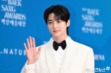 변우석, '♥아이유' 다음은 '헌터'다…'나 혼자만 레벨업' 제작 확정 [공식입장]
