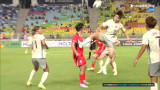 철퇴 안 되나요? 지소연, 中 쿵푸 축구에 쓰러졌다…발로 가격 당해도 고작 '옐로카드'→VAR 없어 '징계 불가'
