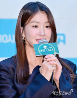 [엑's 이슈] 이시영, '이혼 후 임신' 게시글 돌연 삭제…전국민 논쟁거리 첫 사례 부담됐나