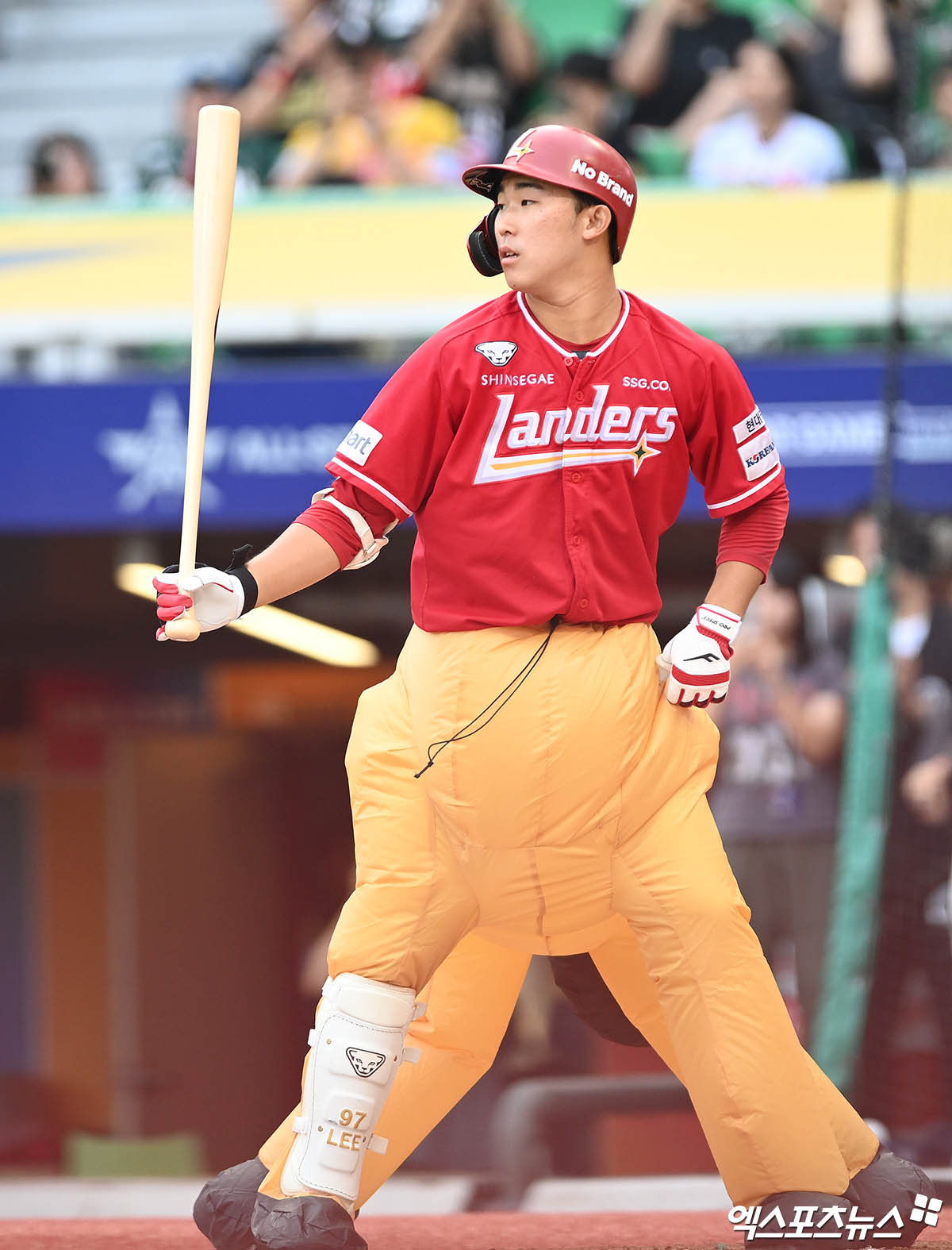 5일 오후 인천 SSG랜더스필드에서 열린 '2024 신한 SOL Bank KBO 올스타 프라이데이' 퓨처스 올스타전 남부와 북부의 경기, 3회초 북부 이승민이 타석에 들어서고 있다. 엑스포츠뉴스DB