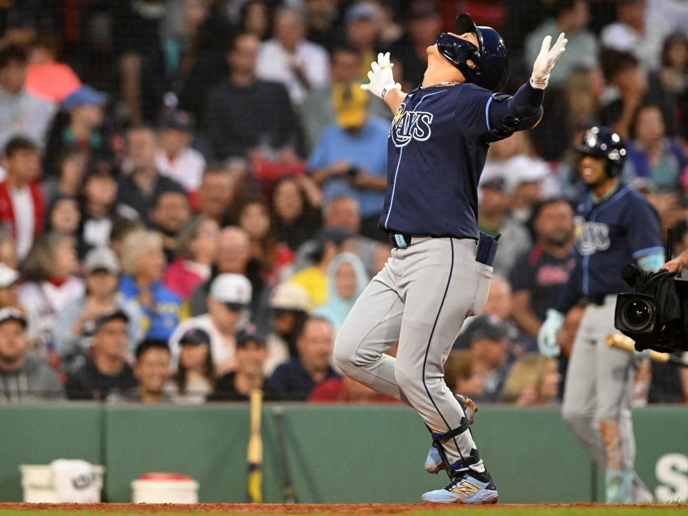 탬파베이 레이스 김하성이 12일(이하 한국시간) 미국 매사추세츠주 보스턴의 펜웨이파크에서 열린 2025 미국 메이저리그(MLB) 보스턴 레드삭스와의 원정경기 선발 라인업에 이름을 올리지 못했다. 그는 지난 11일 보스턴전 두 번째 타석에서 부상 복귀 후 첫 홈런포를 신고했다. 연합뉴스